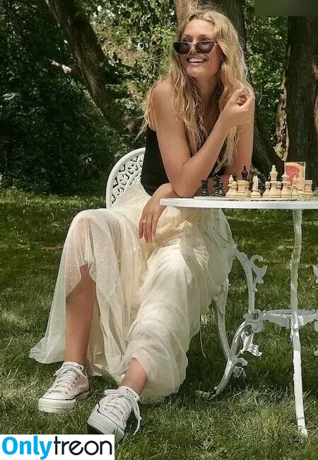 Toni Garrn nude photo #0187 (tonigarrn)