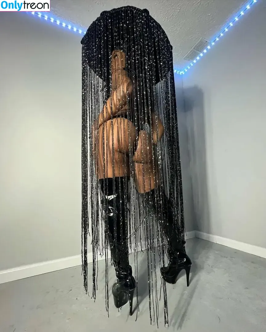 Toniannsp nude photo #0045 (toniann / toniann._.p)