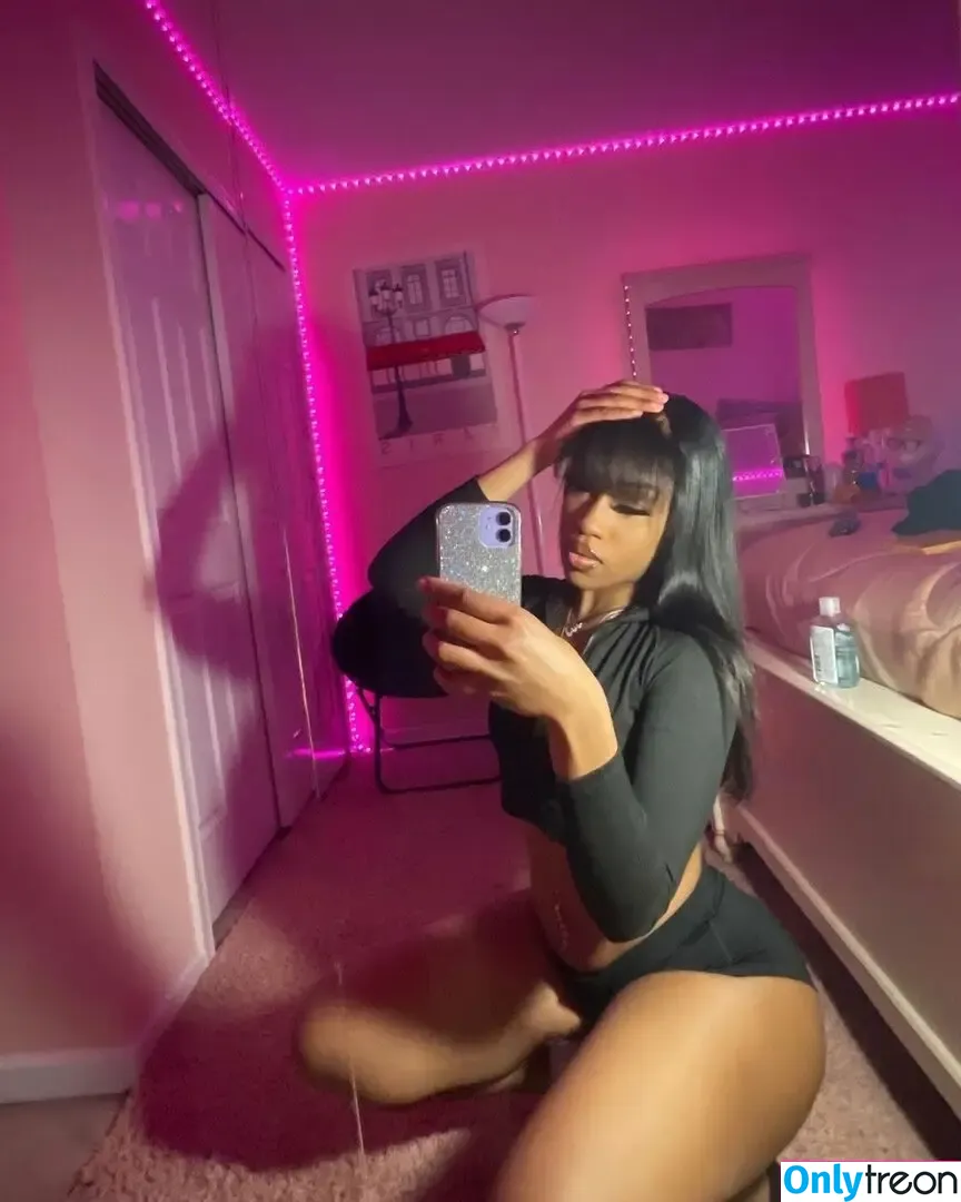 Toniannsp nude photo #0055 (toniann / toniann._.p)