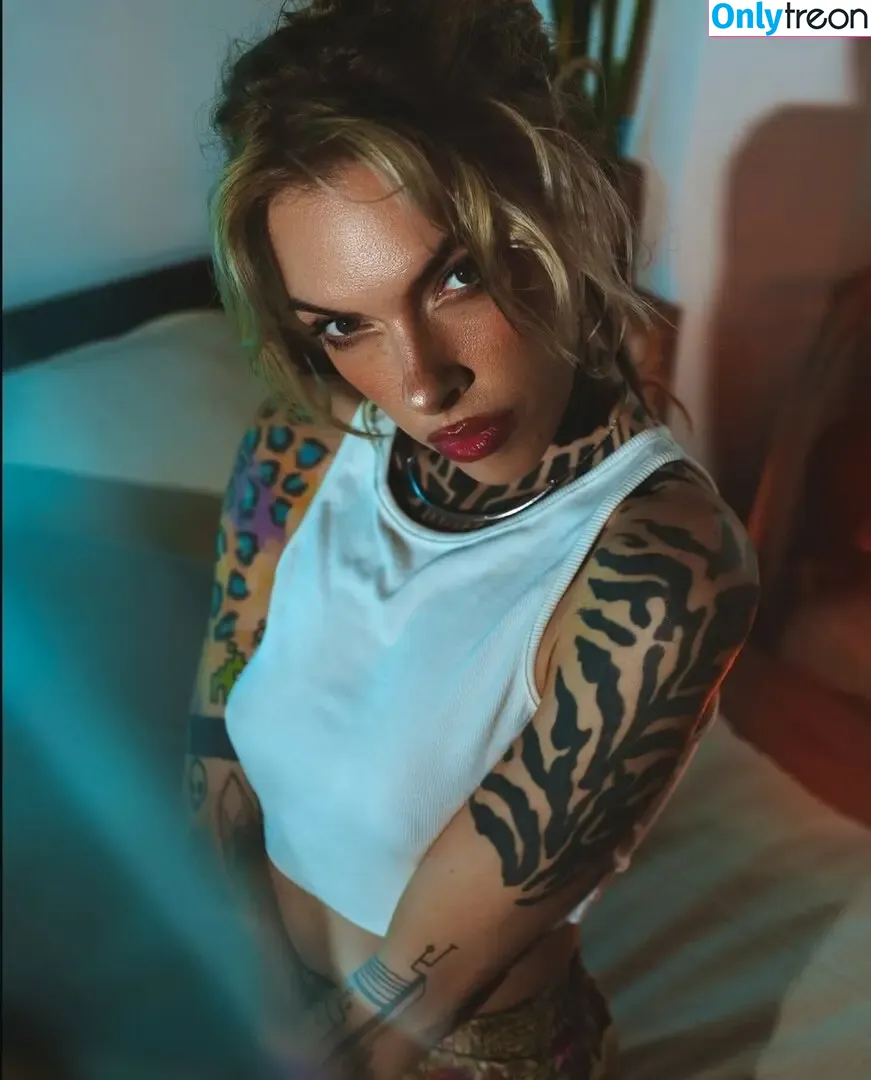 Torierobot nude photo #0109 (Torierobot)