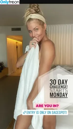 Torrie Wilson / torriewilson nude photo #0761