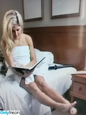Torrie Wilson / torriewilson nude photo #0984