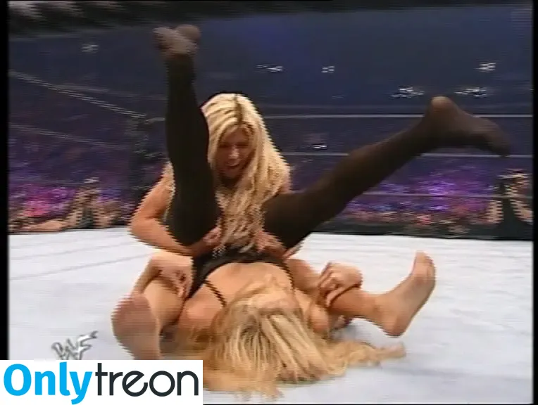 Torrie Wilson nude photo #0115 (torriewilson)