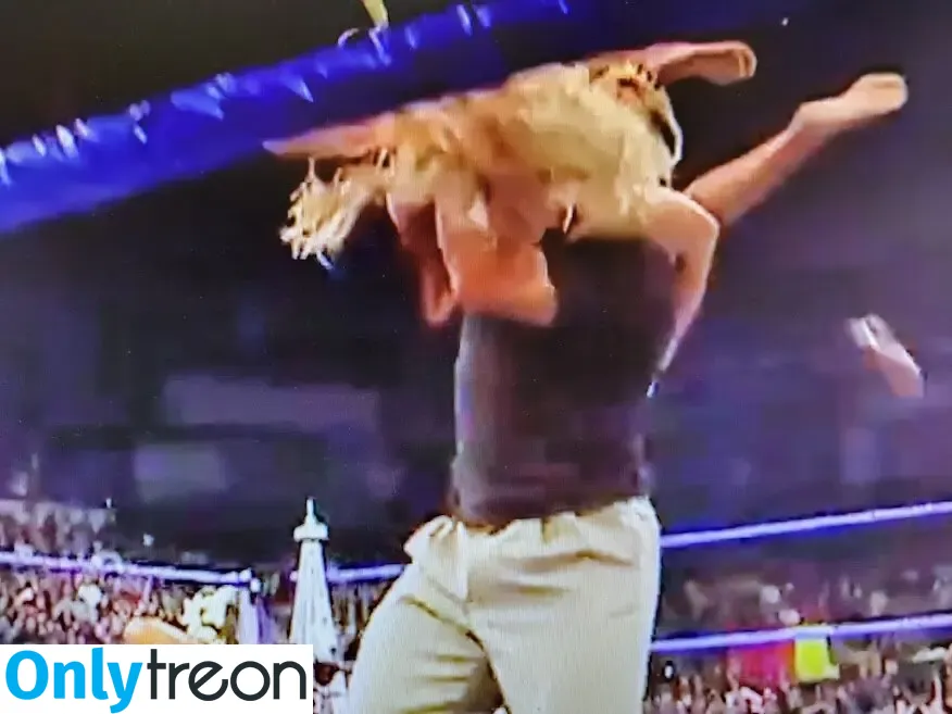 Torrie Wilson nude photo #0757 (torriewilson)