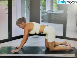 Torrie Wilson / torriewilson nude photo #1443