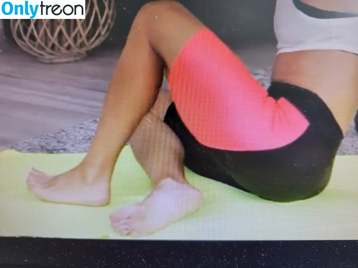 Torrie Wilson nude photo #1392 (torriewilson)