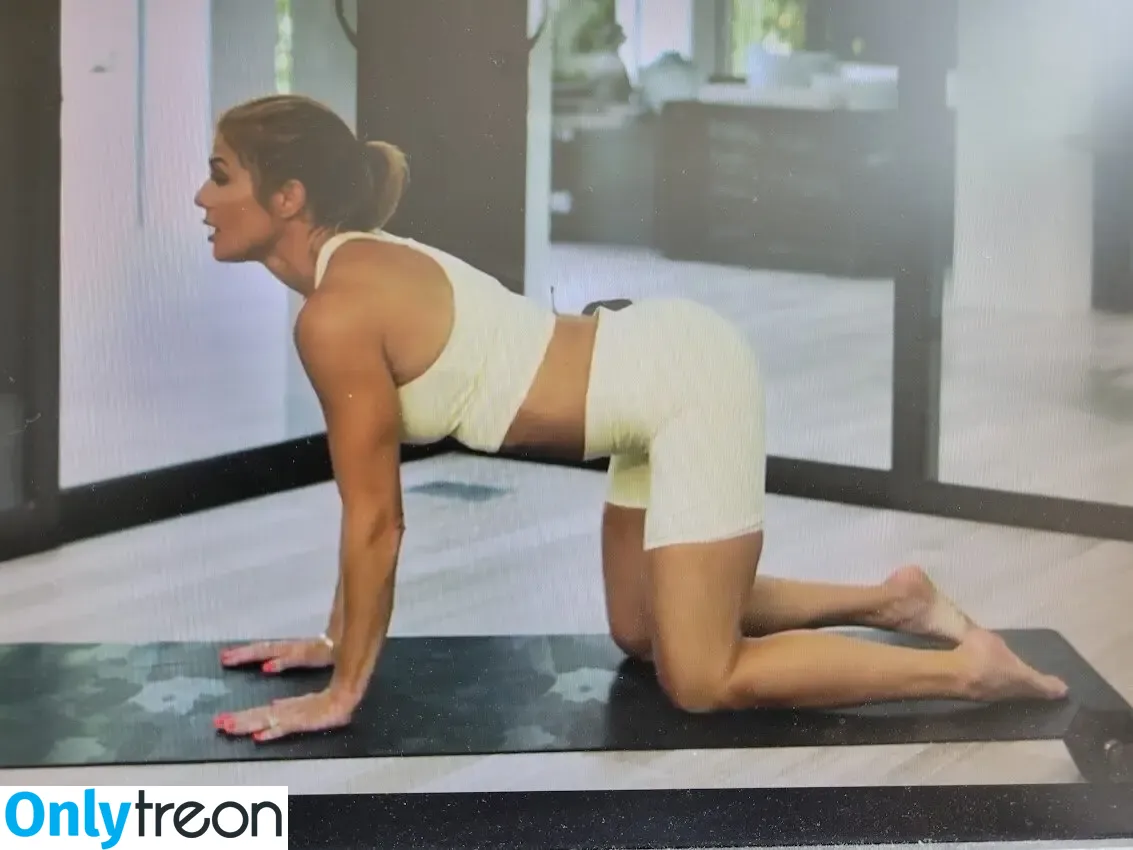 Torrie Wilson nude photo #1429 (torriewilson)