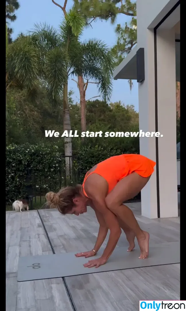 Torrie Wilson nude photo #1515 (torriewilson)