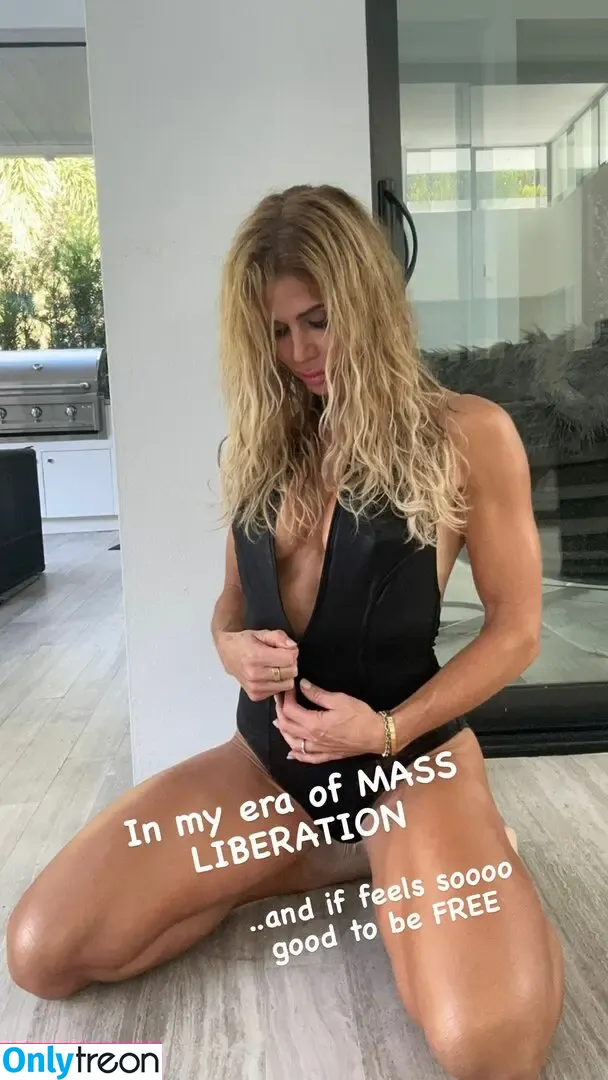 Torrie Wilson nude photo #1815 (torriewilson)