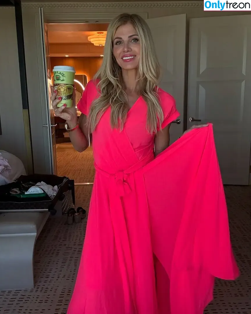 Torrie Wilson nude photo #2827 (torriewilson)