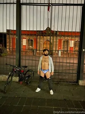  nude photo #0001