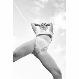 Tove Lo / cupfullofinsanity / tovelo nude photo #0070
