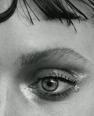 Tove Lo / cupfullofinsanity / tovelo nude photo #0165