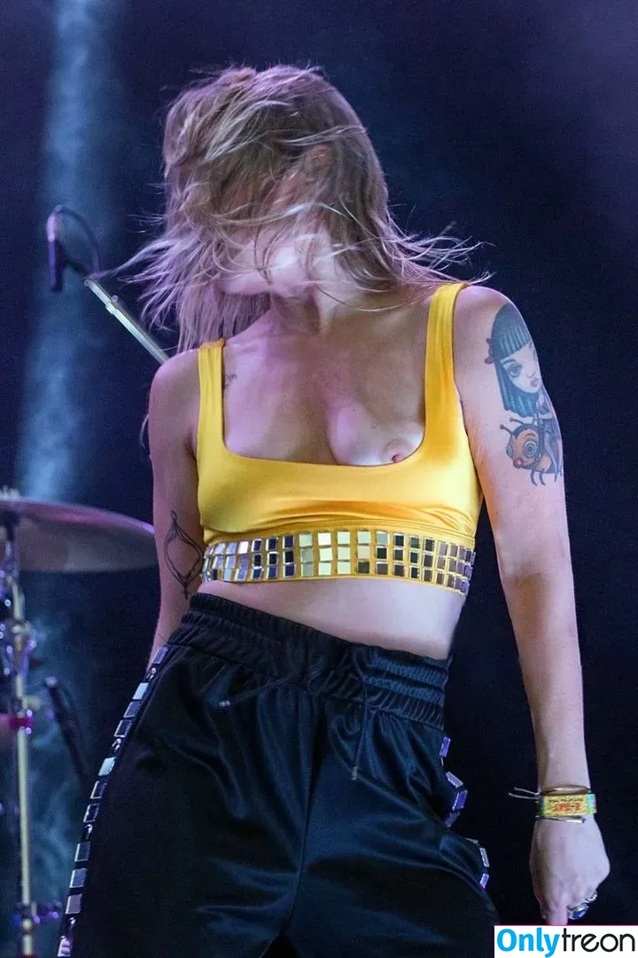 Tove Lo nude photo #0035 (cupfullofinsanity / tovelo)
