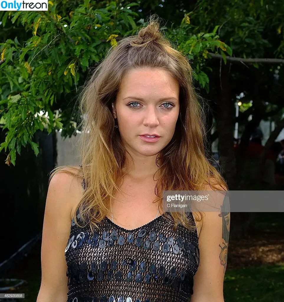 Tove Lo nude photo #0062 (cupfullofinsanity / tovelo)