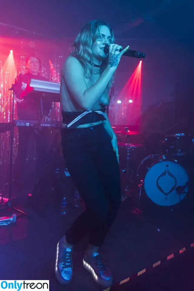 Tove Lo nude photo #0080 (cupfullofinsanity / tovelo)