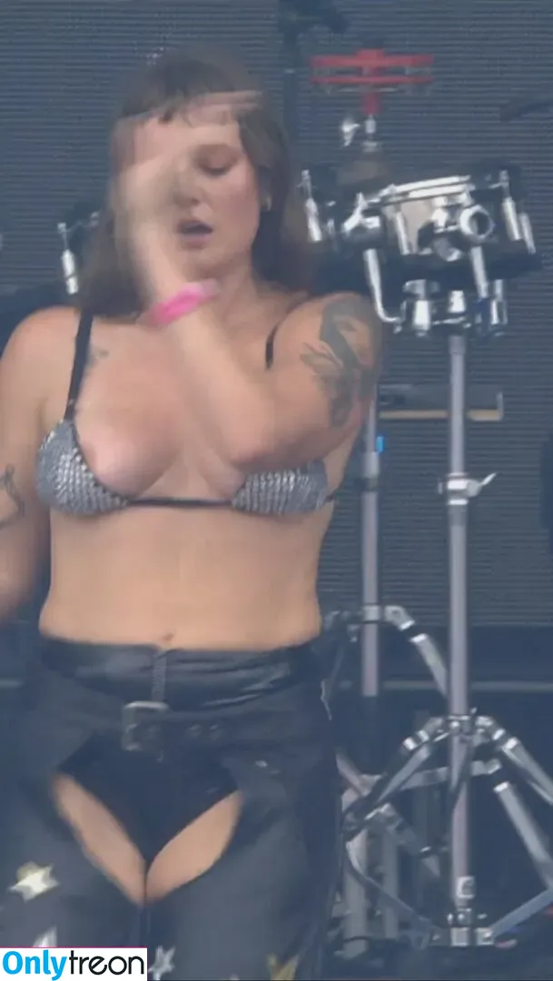 Tove Lo nude photo #0122 (cupfullofinsanity / tovelo)