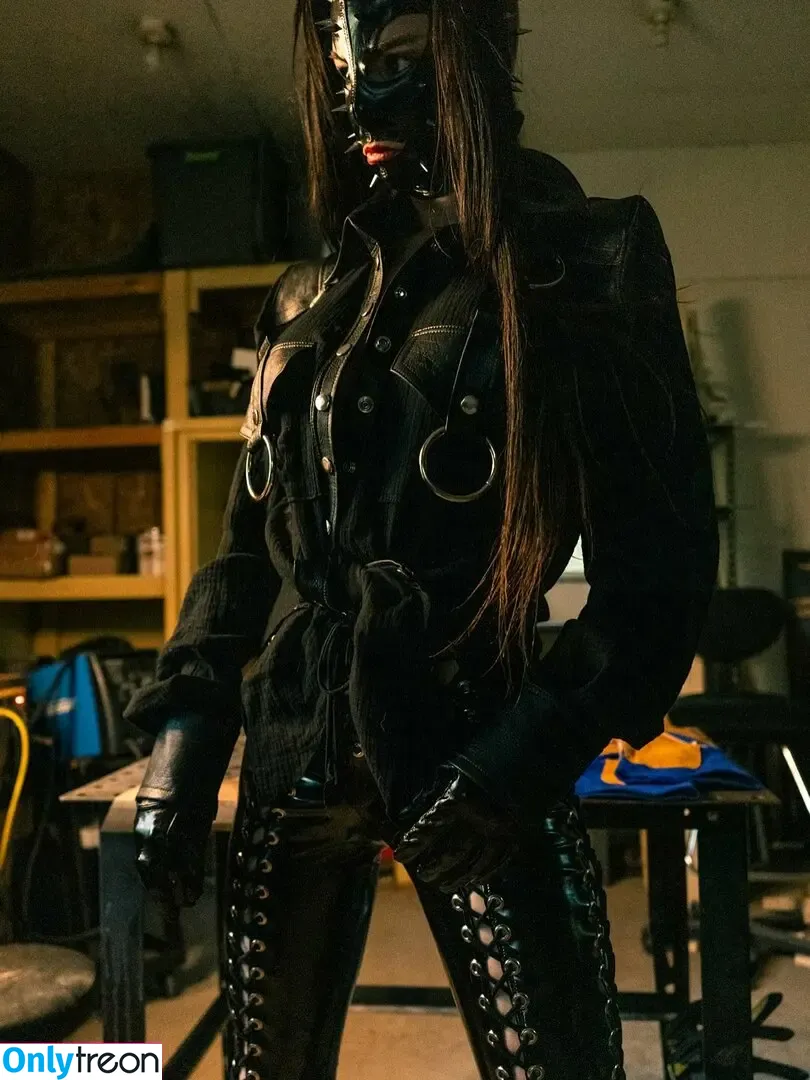 Toxic Vision nude photo #0038 (Sharon Ehman / toxicvision)