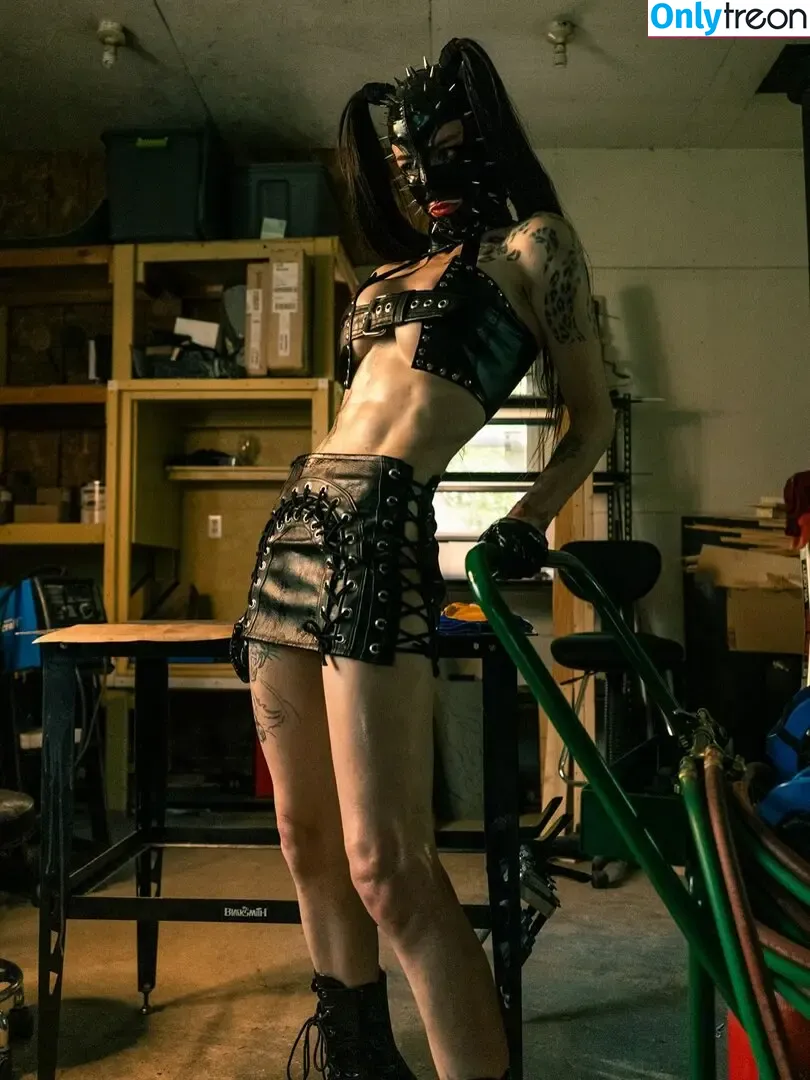 Toxic Vision nude photo #0052 (Sharon Ehman / toxicvision)