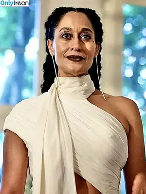 Tracee Ellis Ross / traceeellisross nude photo #0533