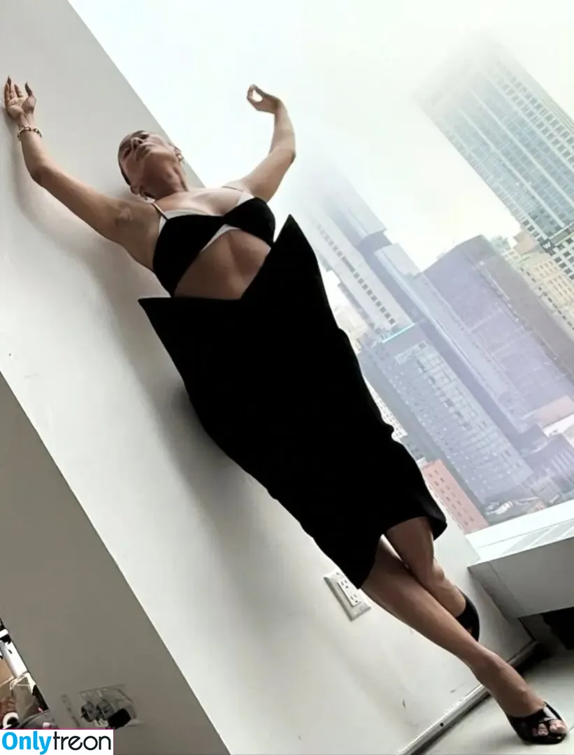 Tracee Ellis Ross nude photo #0482 (traceeellisross)