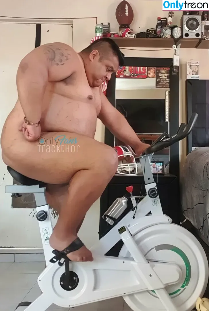 trackthor nude photo #0064 (trackthor)