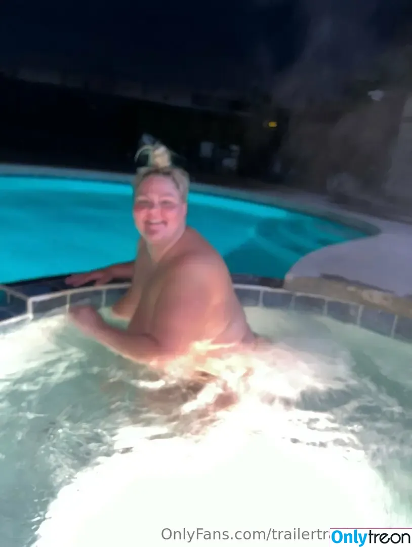 trailertrashtammy nude photo #0008 (trailertrashtammyy)
