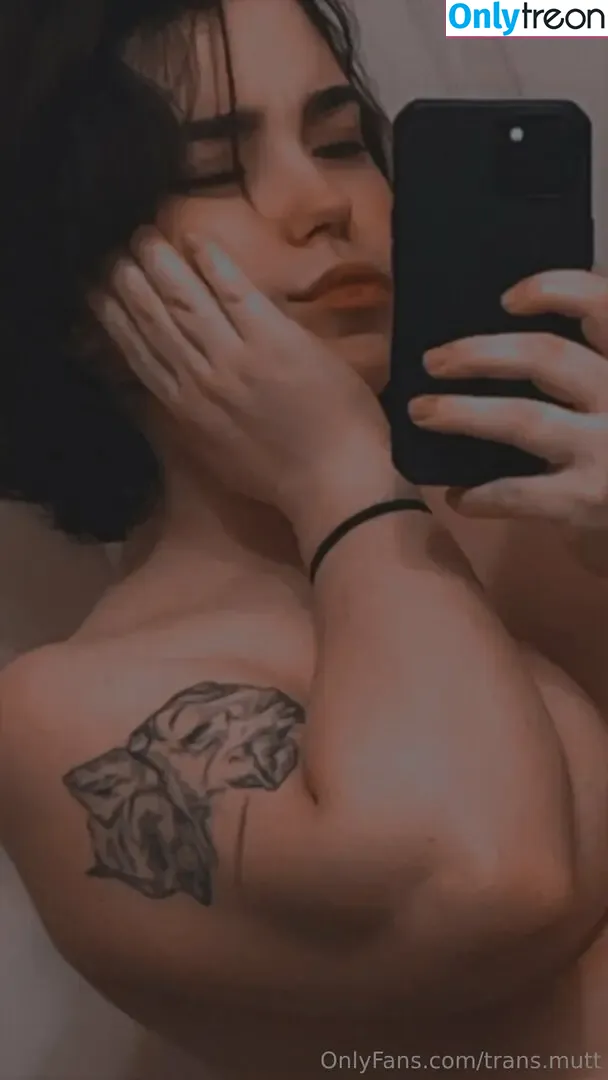 trans.mutt nude photo #0010 (shark.mutt)