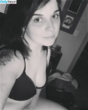 Trash Princess / _notthatnice / notthatnice nude photo #0015