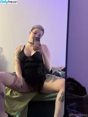 Trashabag nude photo #0050