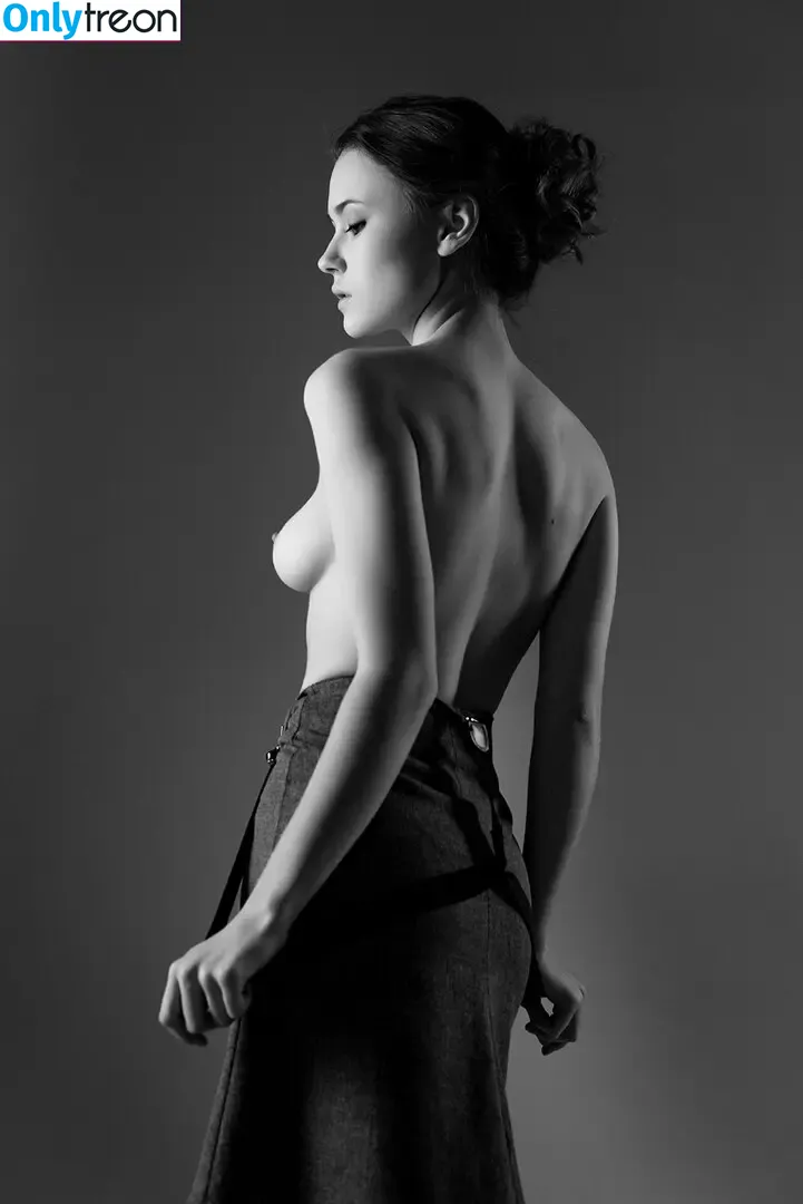 Tretyakona.nadi nude photo #0115 (Nadezhda Tretyakova / tretyakova.nadi_)