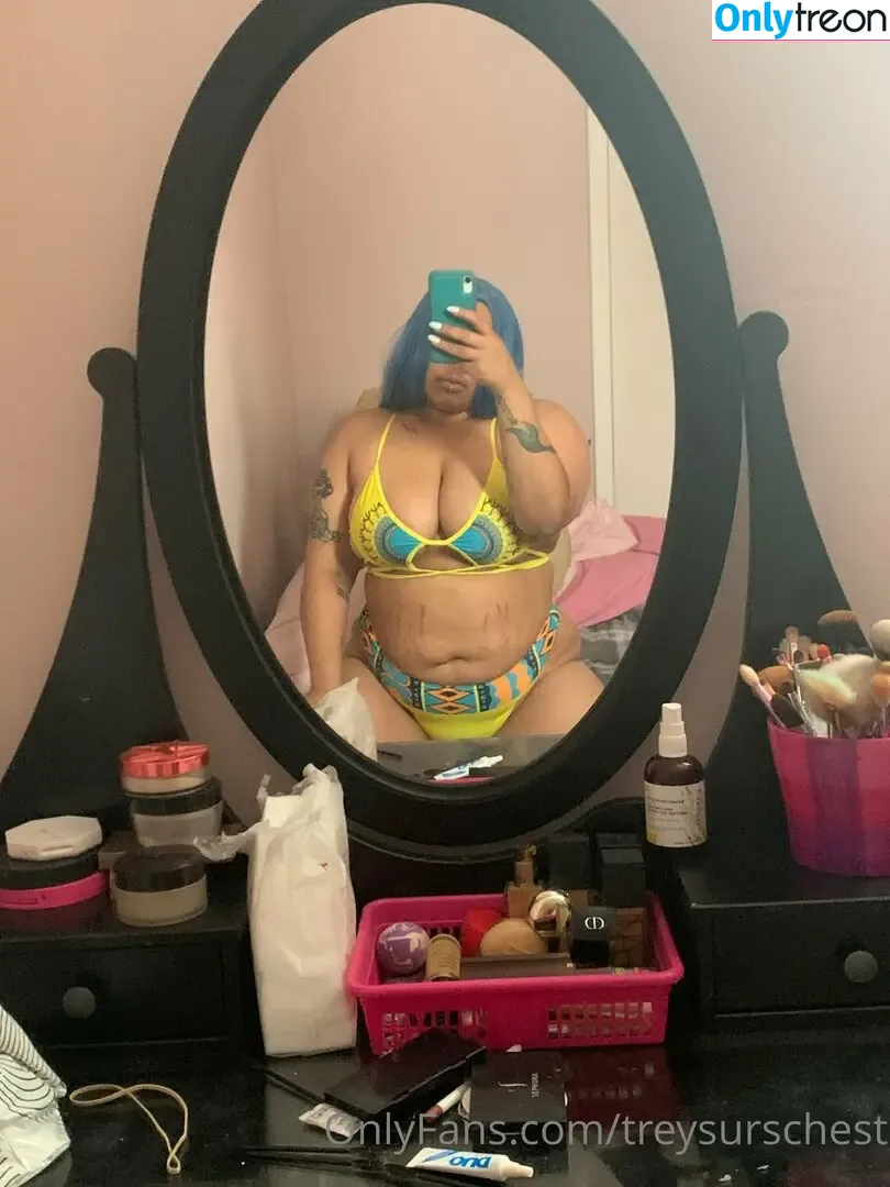 treysurschest nude photo #0019 (treysurschest)