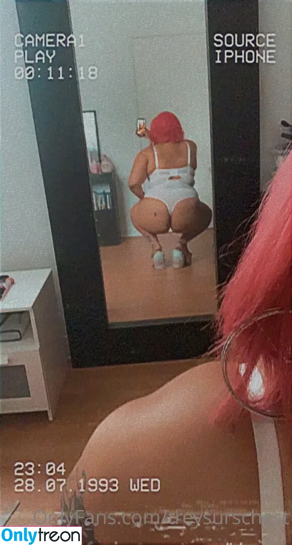 treysurschest nude photo #0027 (treysurschest)