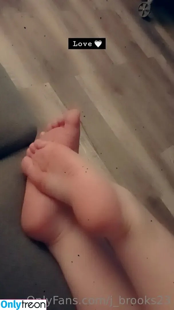 trichome_skye nude photo #0050 (skylar_kaye)