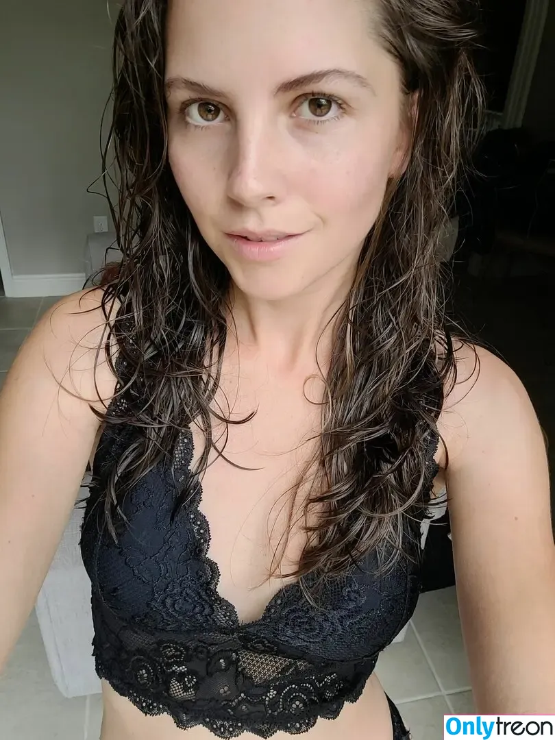 Trickyalice6 nude photo #0037 (trickyofficial)