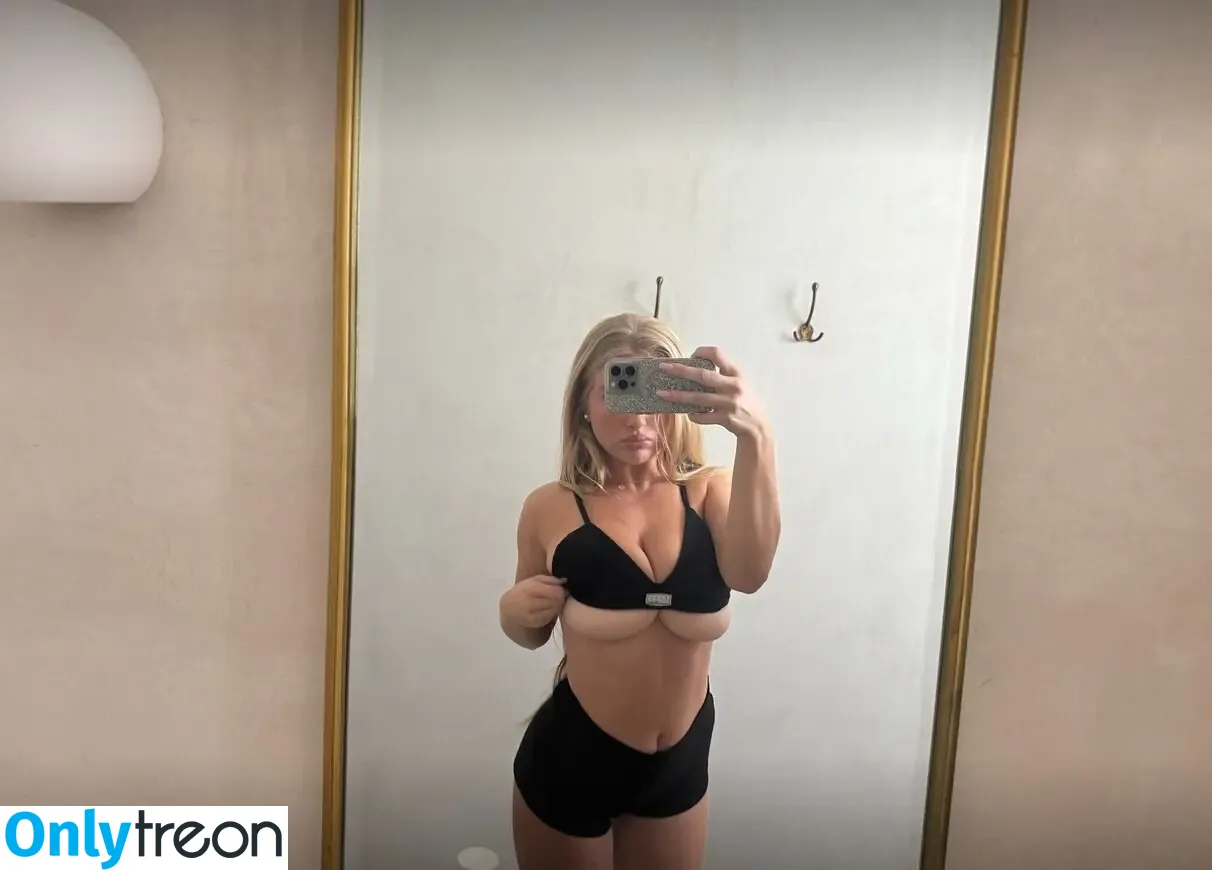 Trinity Raine nude photo #0047 (trinityy.raine / trinityyr)
