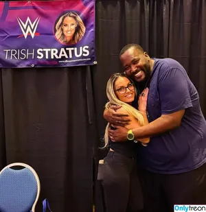 Trish Stratus / trishstratuscom nude photo #1482