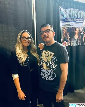 Trish Stratus / trishstratuscom nude photo #1521