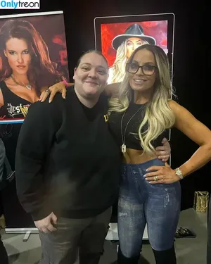 Trish Stratus / trishstratuscom nude photo #1559