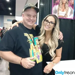 Trish Stratus / trishstratuscom nude photo #1641
