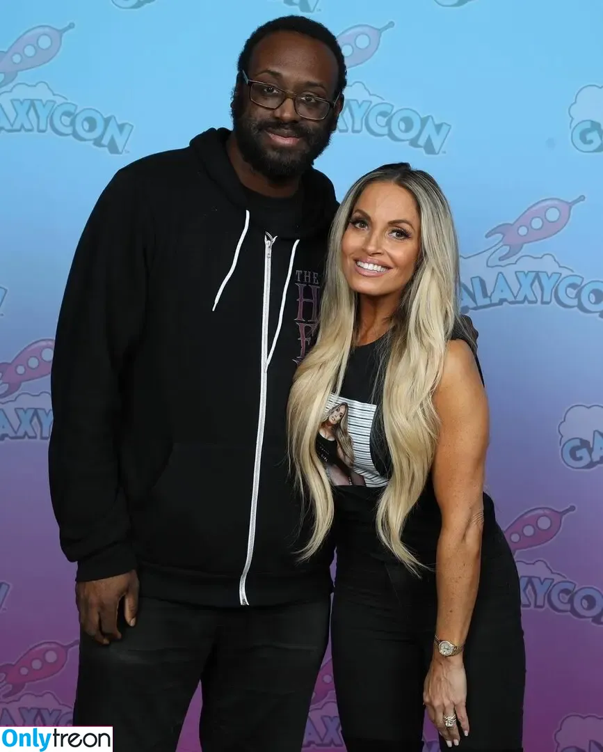 Trish Stratus nude photo #1406 (trishstratuscom)