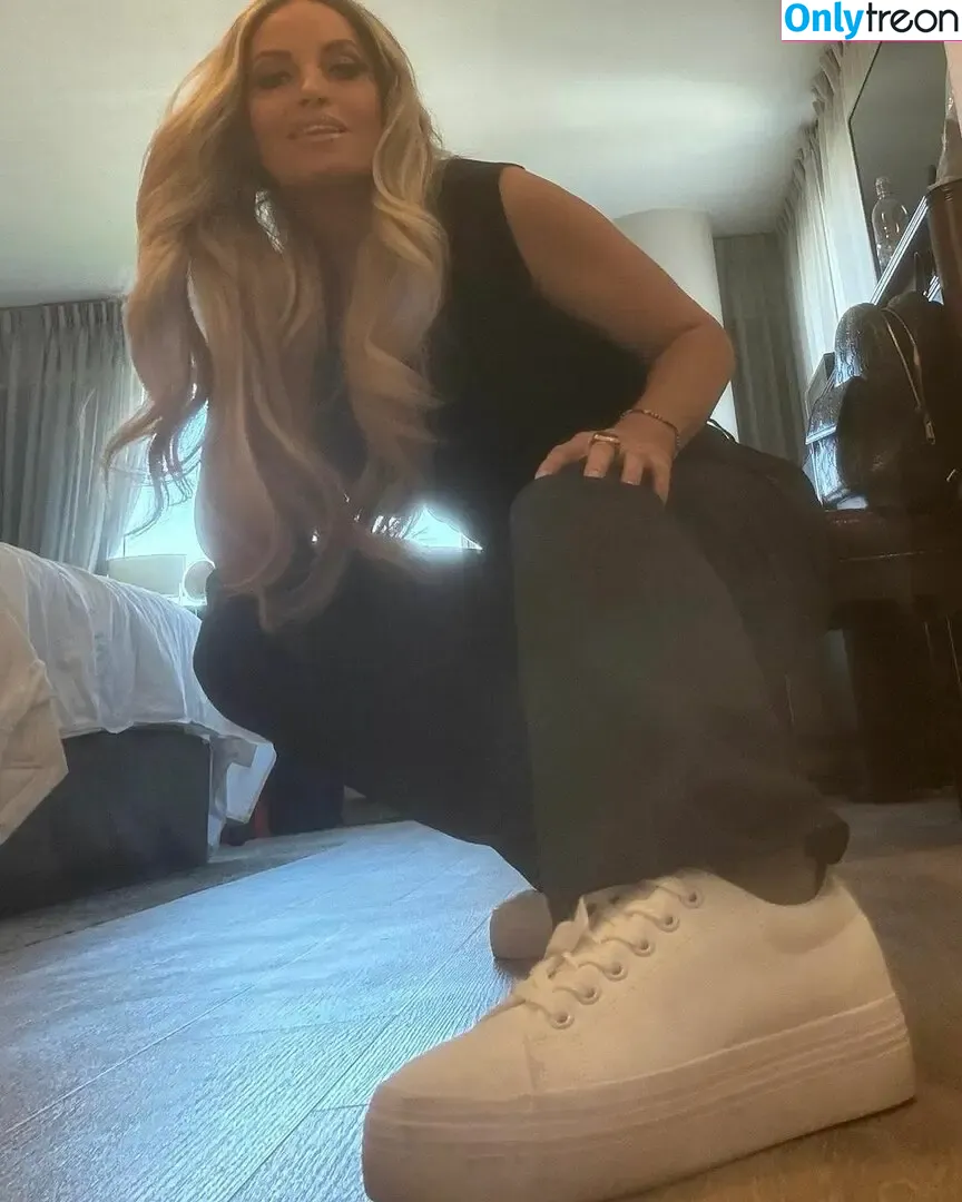 Trish Stratus nude photo #1823 (trishstratuscom)