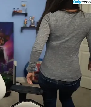 Trisha Hershberger / thatgrltrish nude photo #0187