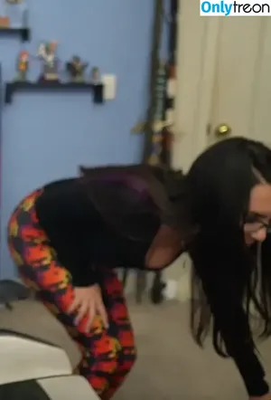 Trisha Hershberger / thatgrltrish nude photo #0237