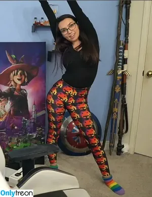 Trisha Hershberger / thatgrltrish nude photo #0240