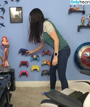 Trisha Hershberger / thatgrltrish nude photo #0257