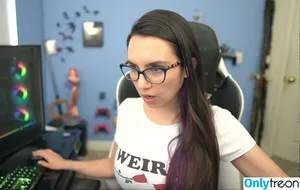 Trisha Hershberger / thatgrltrish nude photo #0289