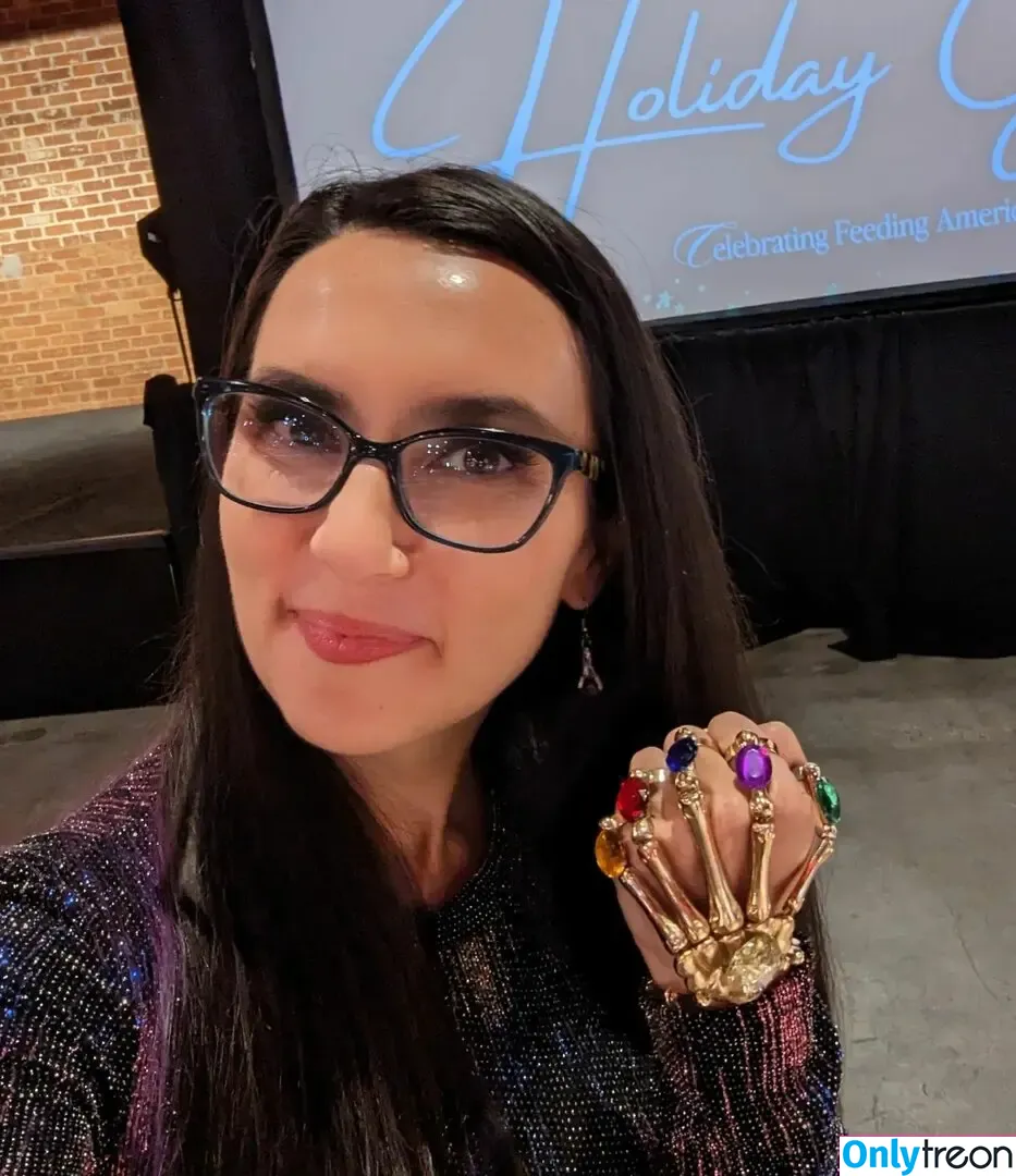 Trisha Hershberger nude photo #0153 (thatgrltrish)