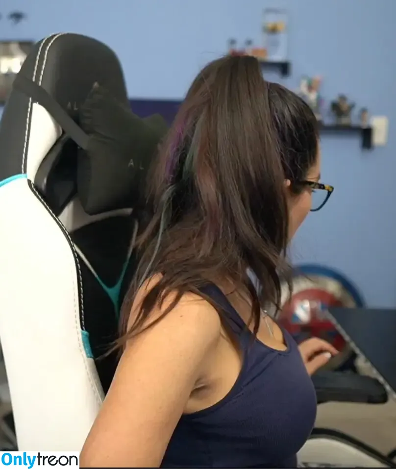 Trisha Hershberger nude photo #0166 (thatgrltrish)