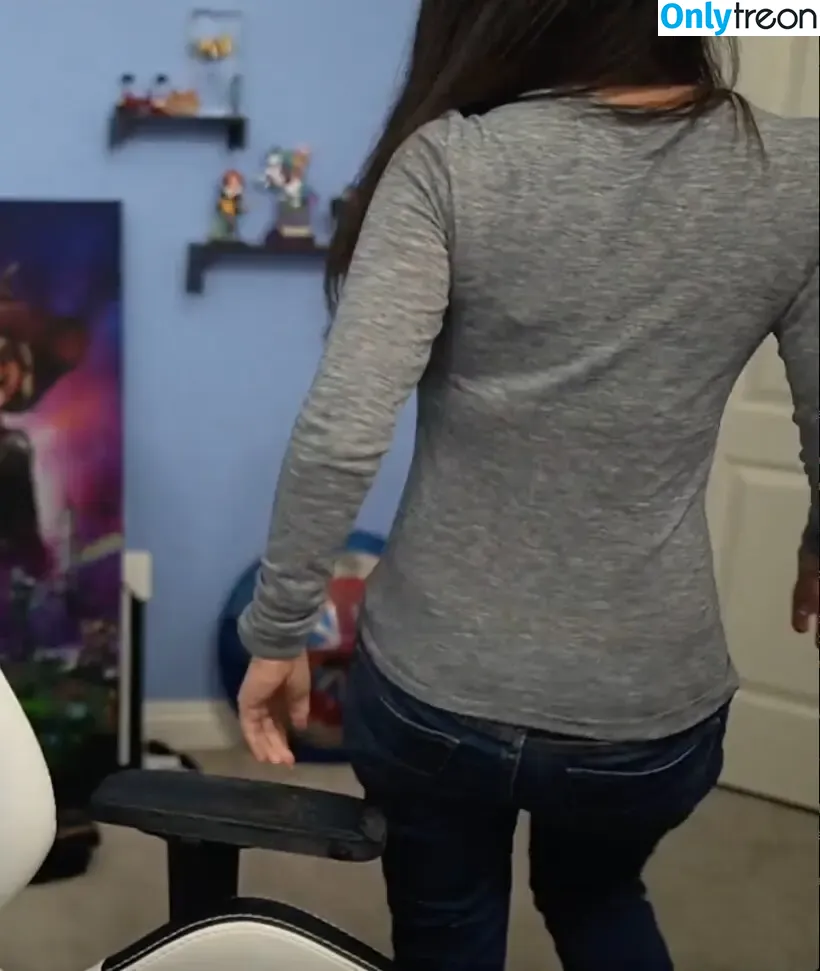 Trisha Hershberger nude photo #0187 (thatgrltrish)
